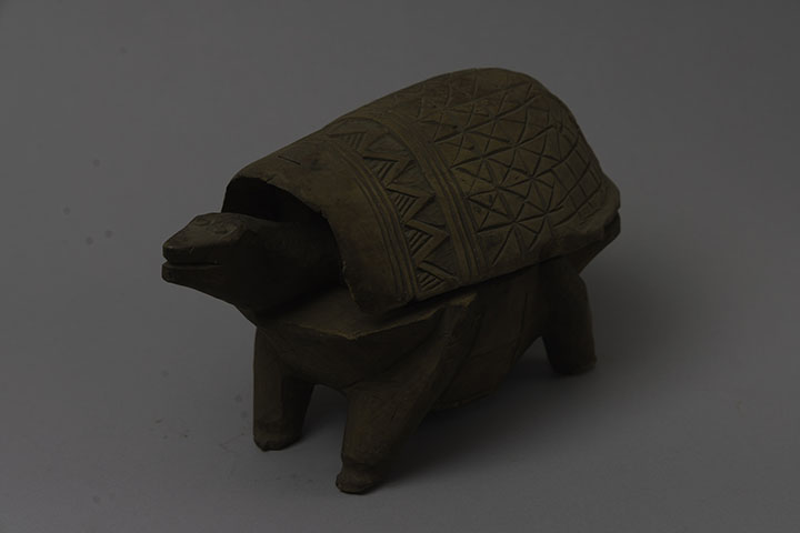 Wooden Lidded receptacle